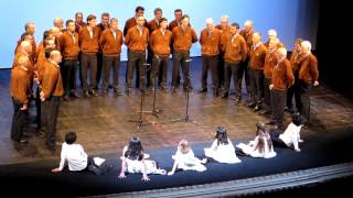 La Bergera, cantata dal coro SAT chords
