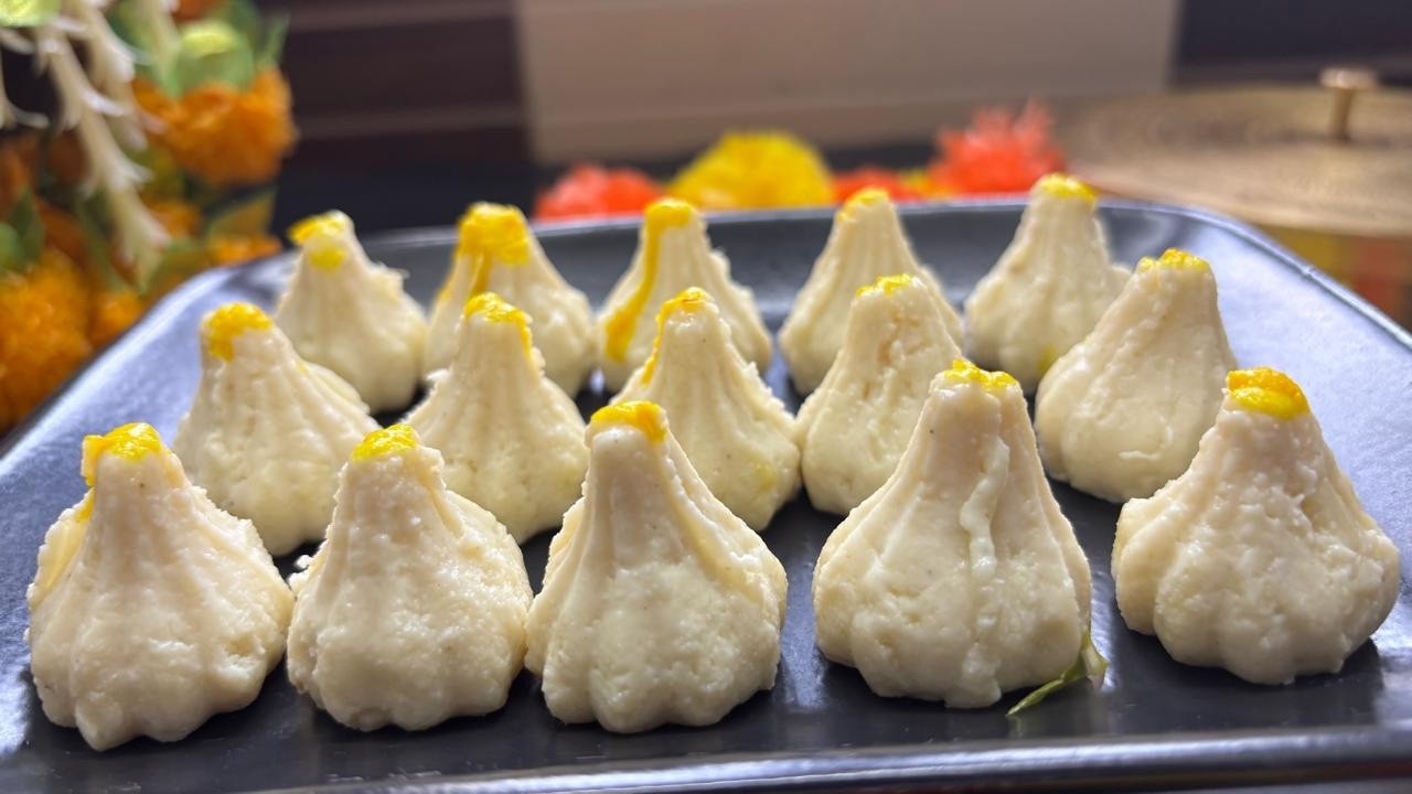 10 मिनट में इतने सारे मोदक