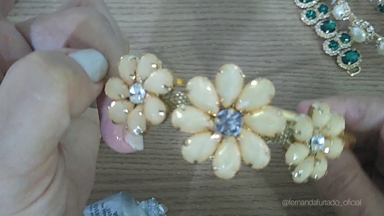 Tiara de pedrarias  passo a passo #tiarasdeluxo