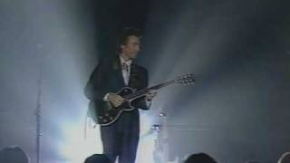 Video thumbnail of "Spectral Mornings / Steve Hackett - Live"