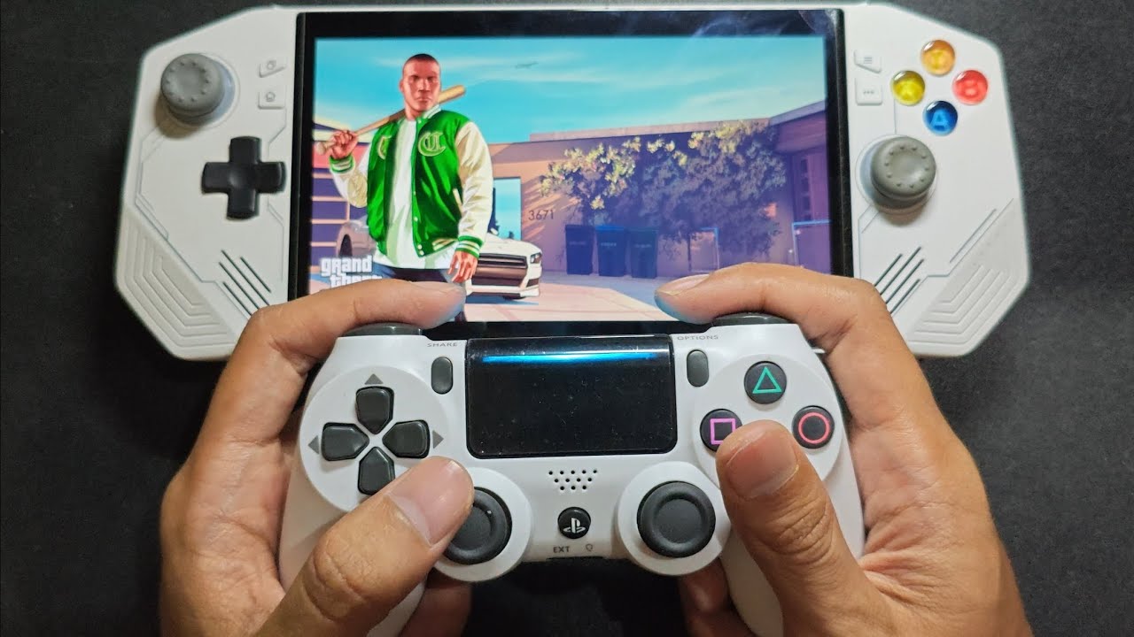How to Connect a White PS4 Controller to a PC Handheld and Test GTA V ...