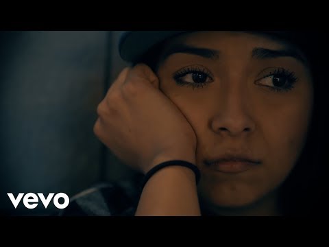 Beatriz Gonzalez - La Basurita