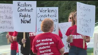 Union meets with Youngstown school board amid pending strike