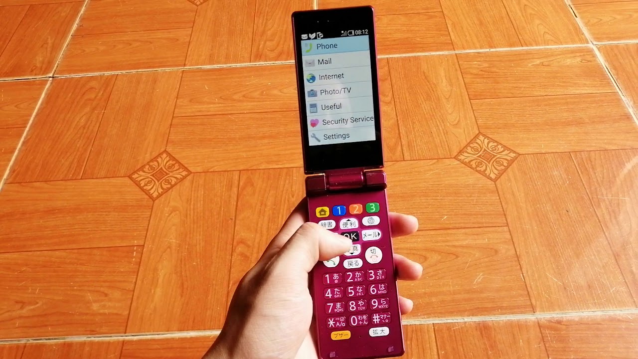 Cài đặt thời gian trên điện thoại nắp gập Sharp 505SH didongnhat.com.vn