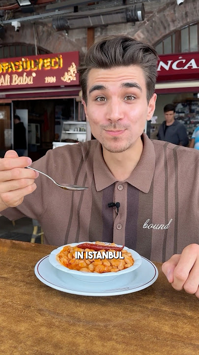 What to eat in Istanbul (traditionally vegan)! 🇹🇷 Locations in description #shorts