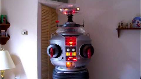 The B9 Robot using the I B9 voice software