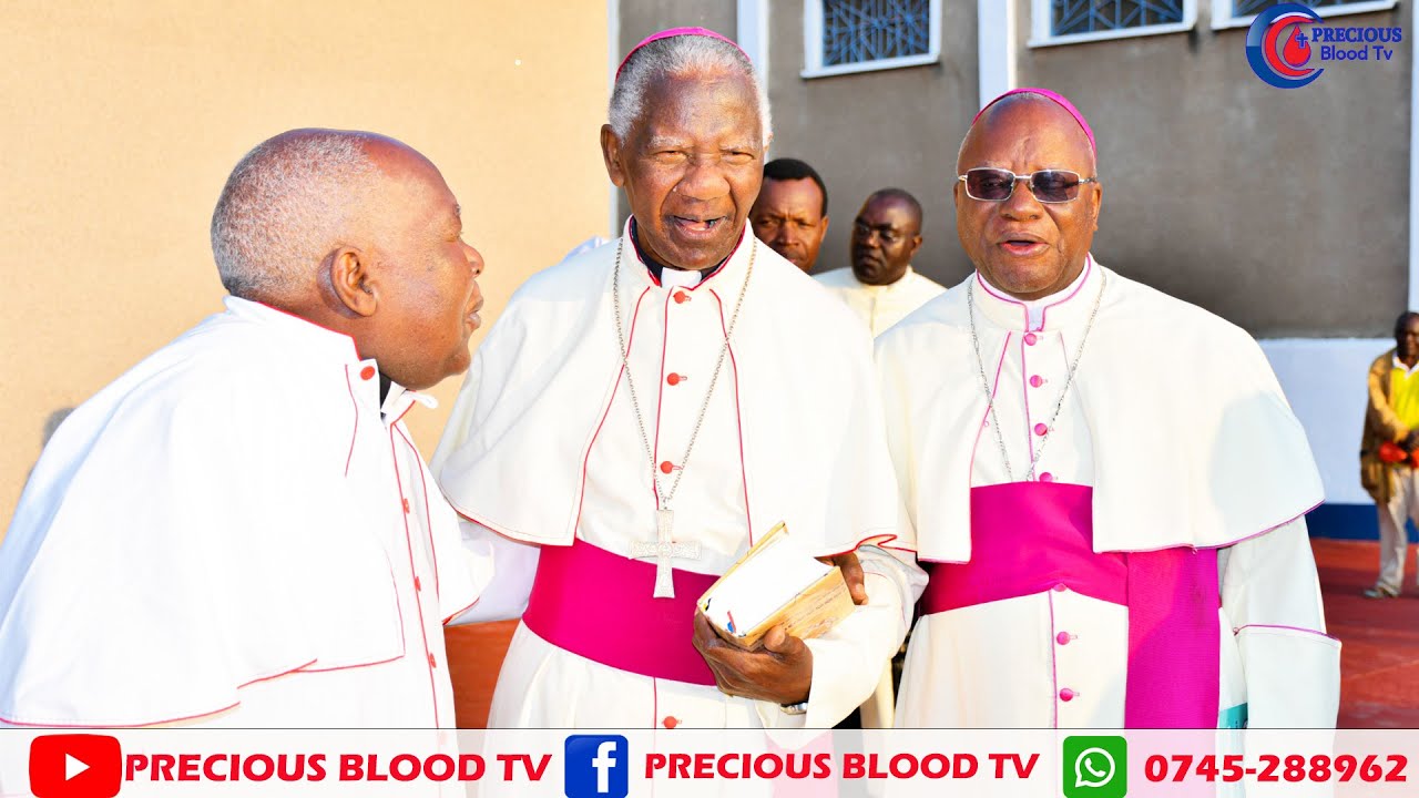 FAHAMU HISTORIA YA ASKOFU TARCISIUS NGALALEKUMTWA ANAPOADHIMISHA JUBILEI MIAKA 50 YA UPADRE