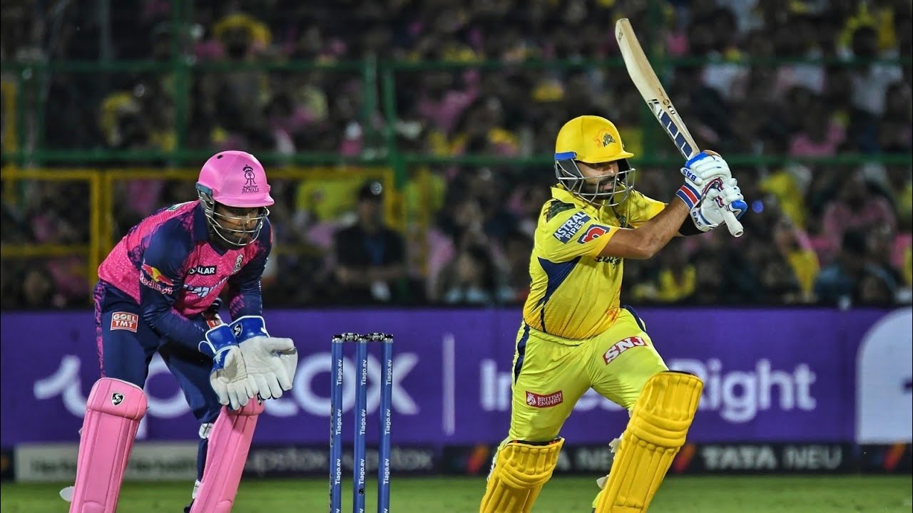 Under 12 year boys play the cricket match Rajaram stediam Ichalkarnji kolhapur
