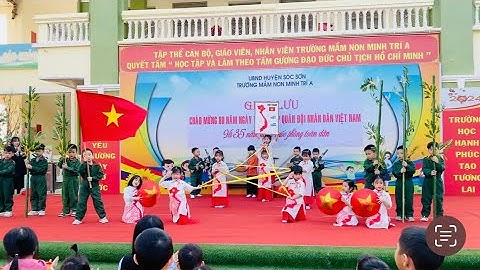 Tiết mục văn nghệ Mashup múa “ Mẹ yêu con - Một vòng Việt Nam” - Lớp MGL A1