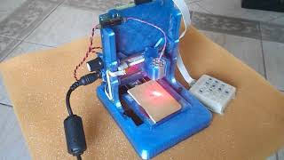 Mini Plotter laserowy wyplanie krolika po krzywych