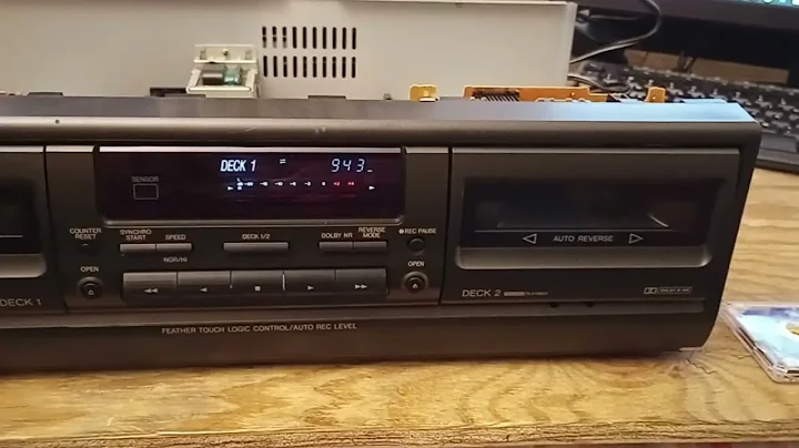 This 1990s Technics Cassette Deck Is Not Worth Fixing