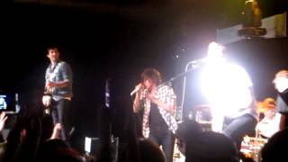 Sleeping With Sirens - If I'm James Dean, Then You're Audrey Hepburn live Nashville