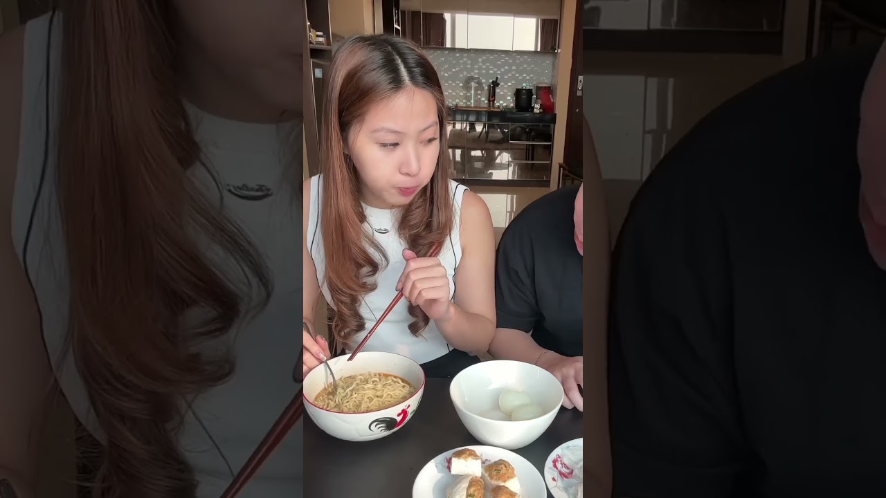 kalian pernah liat kan? 🤣🤣 