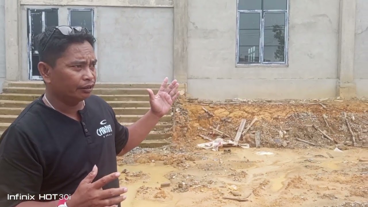 Proyek Pembangunan Kantor Dinas Perhubungan Sintang Diduga Mangkrak