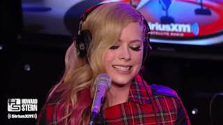Avril Lavigne - I'm With You - Performs an Acoustic Medley on the Stern Show (2013)