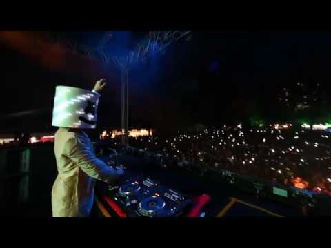 Marshmello - Alone - Live Sunburnfestival Mumbai 2016