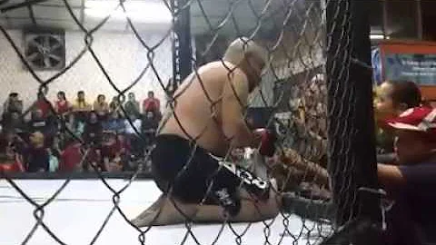 Franky Fras vs Ubaldo "tiburon" Caballero