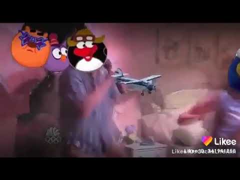 пропеллер прикол. всё зависит от винта мем. черный плащ прикол. пин от винта мем. все зависит от винта прикол.