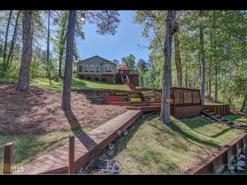 141-thomas-jackson-lake-ga-home-for-sale-in-beautiful-private-cove
