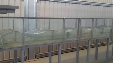 Piston wave maker creating shorter wave lengths