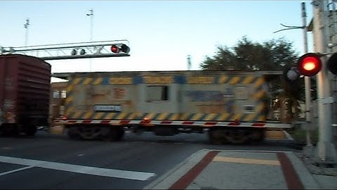 CSX Freight Train In Reverse Through Lakeland Florida
