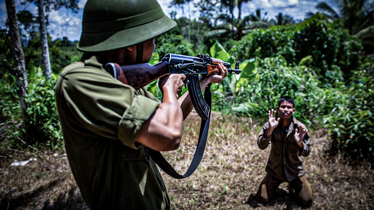CƯỚP ĐỒ ĂN CỦA BỌN PỐT | CHIẾN TRƯỜNG K