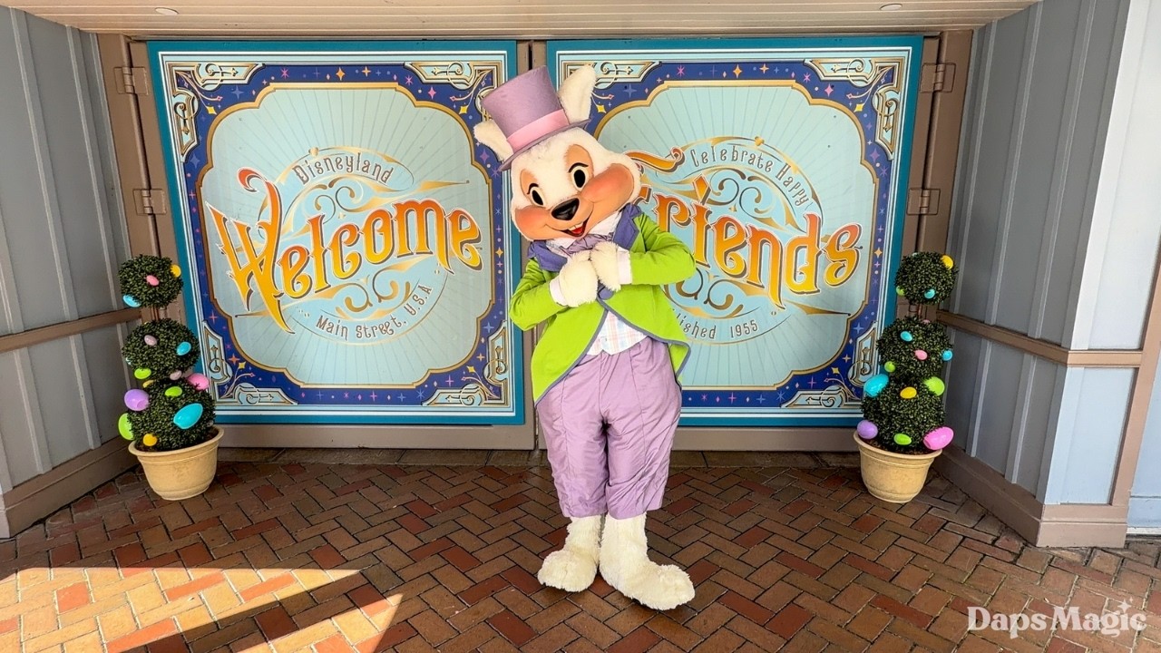 Easter Bunny at Disneyland | Disneyland Resort 2026 4K