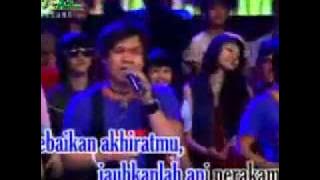 Wali Band - Status Hamba (Live   Lyrics)