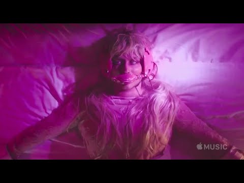 Video: Kesha's Nieuwe Album, Rainbow, Is Een Grappig Statement Van Zelfredzaamheid