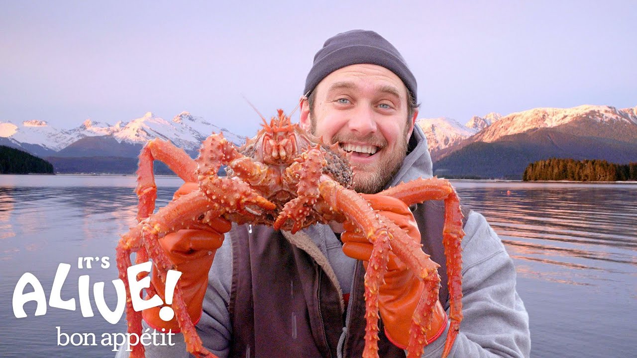 Brad Cooks Crabs in Alaska (Part 2)   It