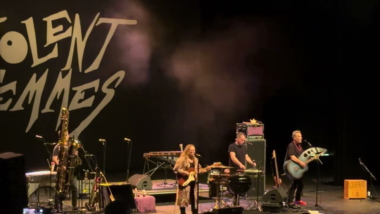 Violent Femmes