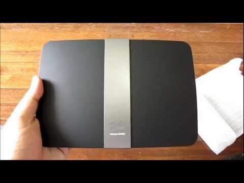 Cisco Linksys E4200 Unboxing - The Company's Flagship Wireless N Router