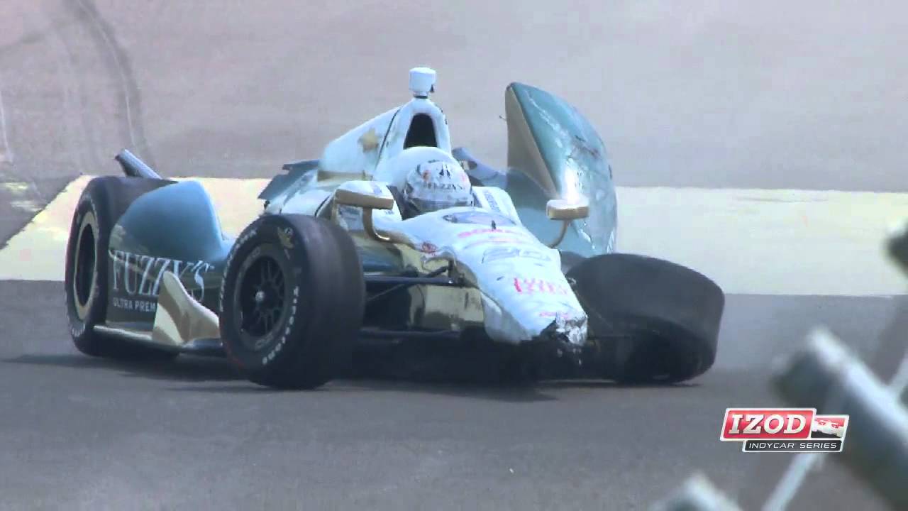 Ed Carpenter hits the wall in Qualifying