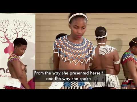 Zulu girls preparing dancing during Umkhosi 2019