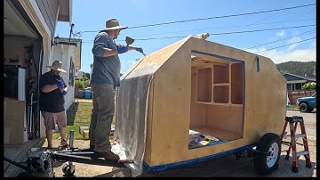 DIY Squaredrop camper build - Part 19: Epoxy and Fiberglass