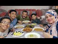 تحدي اكل مع لمه العيله على فطار يوم الاجازه طبليه الملوك فول وفلافل وبابا غنوج بتنجان وفلفل حكينا