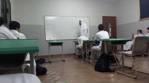 تعليم تلاوة سورة الزمر لطلاب المتوسط بمدارس الرحمة