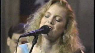 Kelly Willis - Hole in My Heart chords