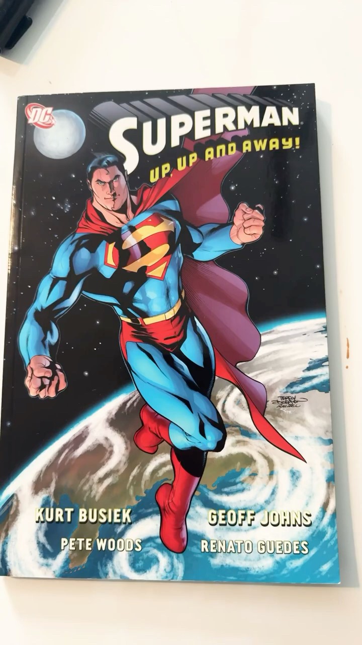 Superman - Up, Up, and Away Flip Thru Overview - YouTube