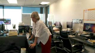 2011-12-23 - ONE NEWS - QUAKE SHAKES TVNZ NEWSROOM
