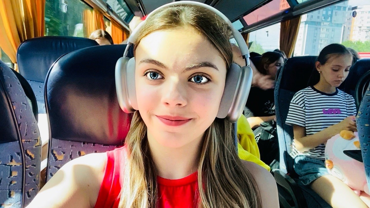 JASMINA a plecat SINGURĂ LA MARE !!