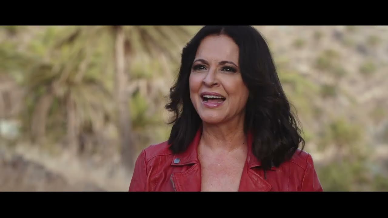 Olga Cerpa & Mestisay ft. Diego Romero-  Amor Enguayabao (Official Music Video)