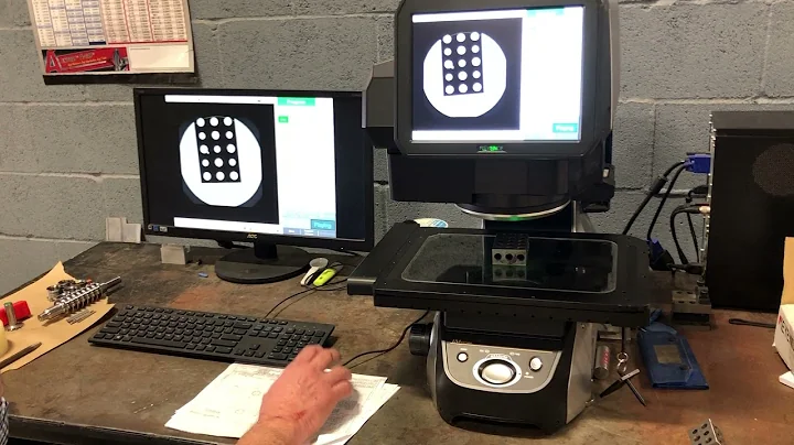 Keyence IM-7030T Optical Comparator