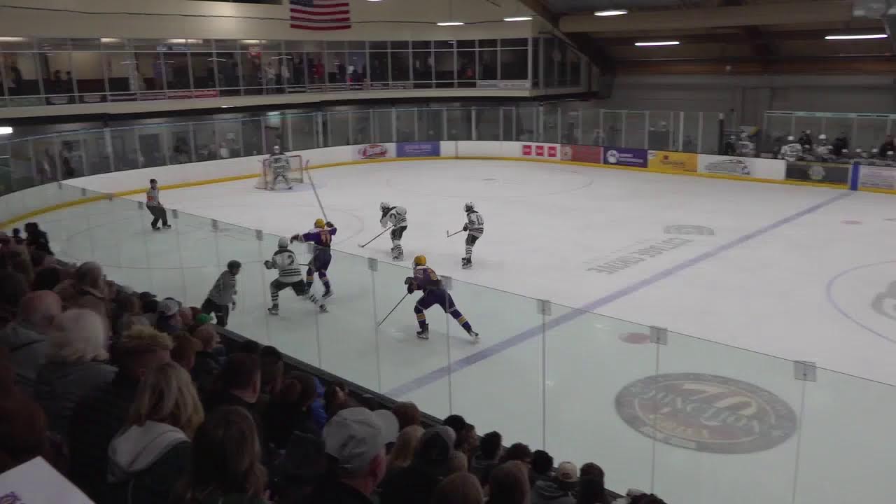 Section Playoffs Park Cottage Grove vs. CretinDerham Hall MN High