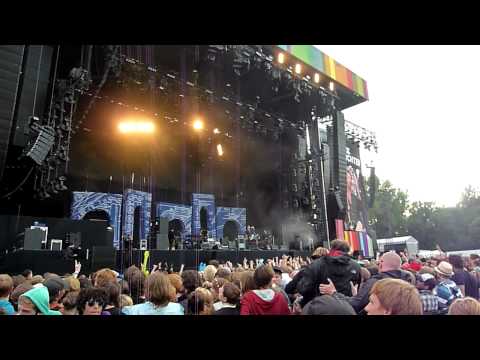 Millionaire And Burn The Witch - Queens Of The Stone Age At Rock Werchter 2011