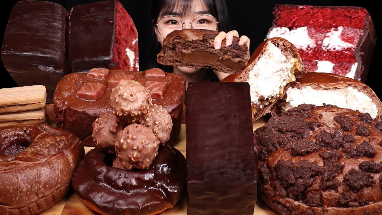 ASMR MUKBANG | 편의점 신상 초코디저트 먹방! 베리벽돌케이크 크림빵 도넛 초콜릿 Korean convenience store CHOCOLATE DESSERT