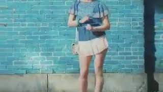 Ini Dia Si Kakek Yang Mempunyai Paha Mulus