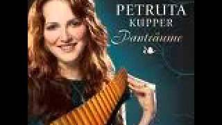 Petruta Küpper(fly_the_lonely_shepherd) chords