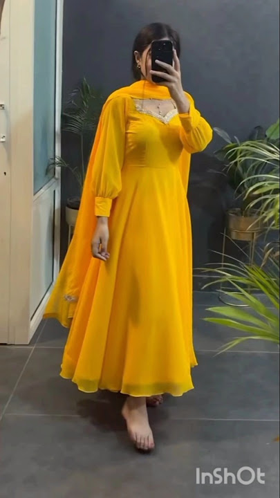 Gorgeous 🥰beautiful georgette fabric dresses. //