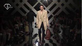 fashiontv | FTV.com - MILAN MEN FW S/S10 - BURBERRY